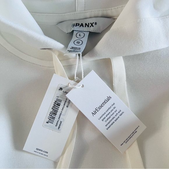SPANX AirEssentials® Cropped Hoodie | Powder | Size Large - Picture 4 of 7